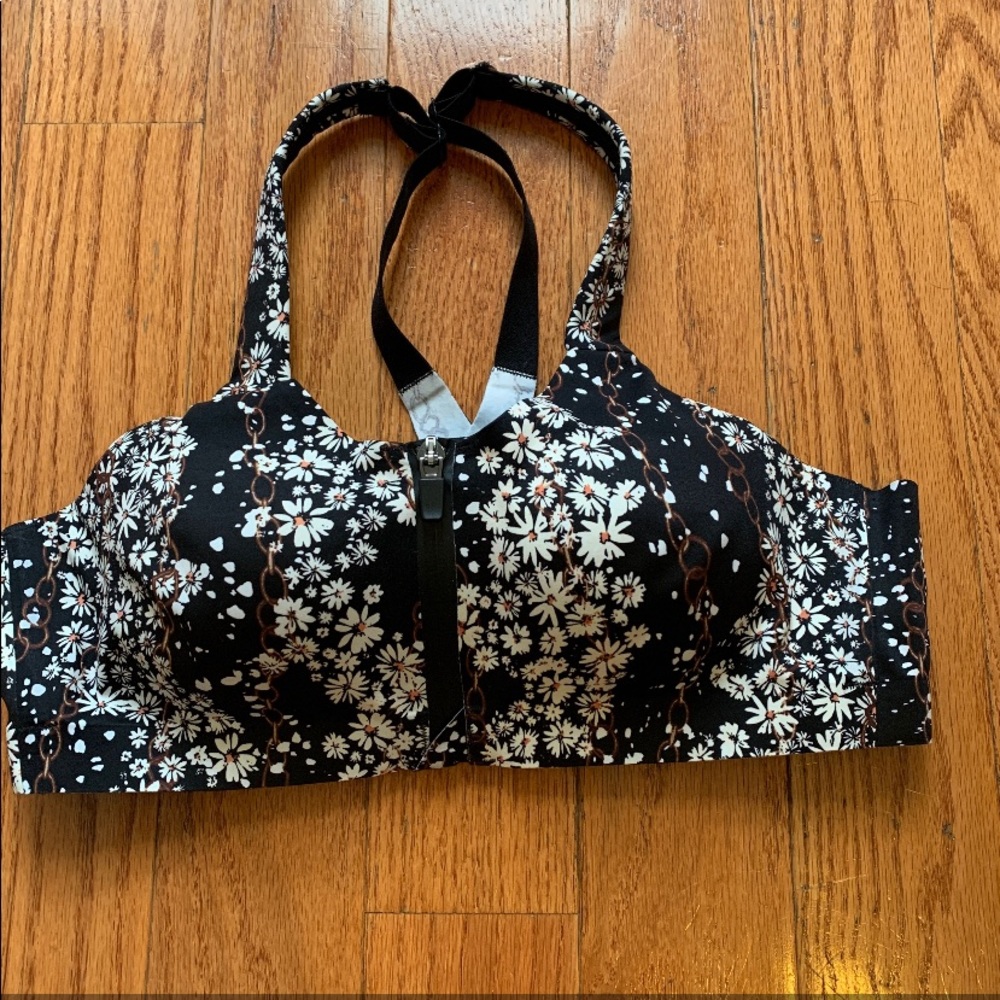 Victoria secret sports bra